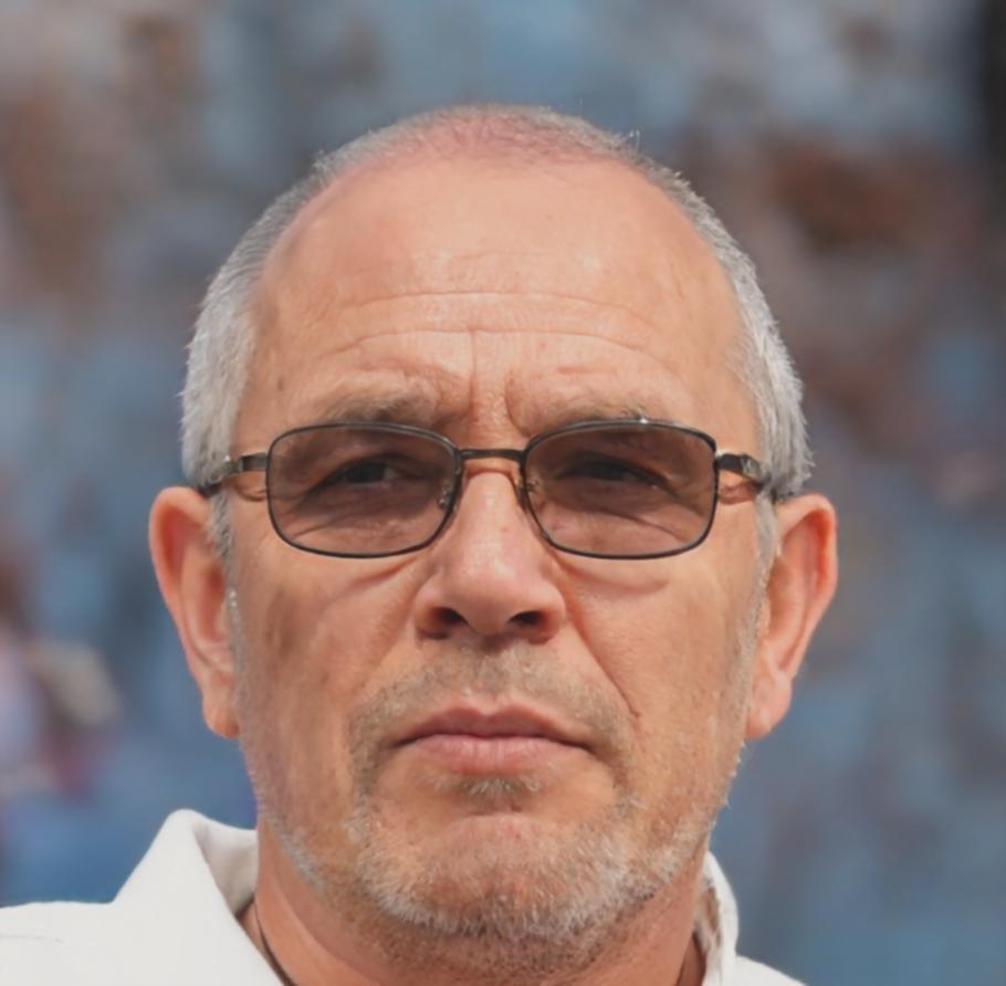 Professional headshot of program graduate